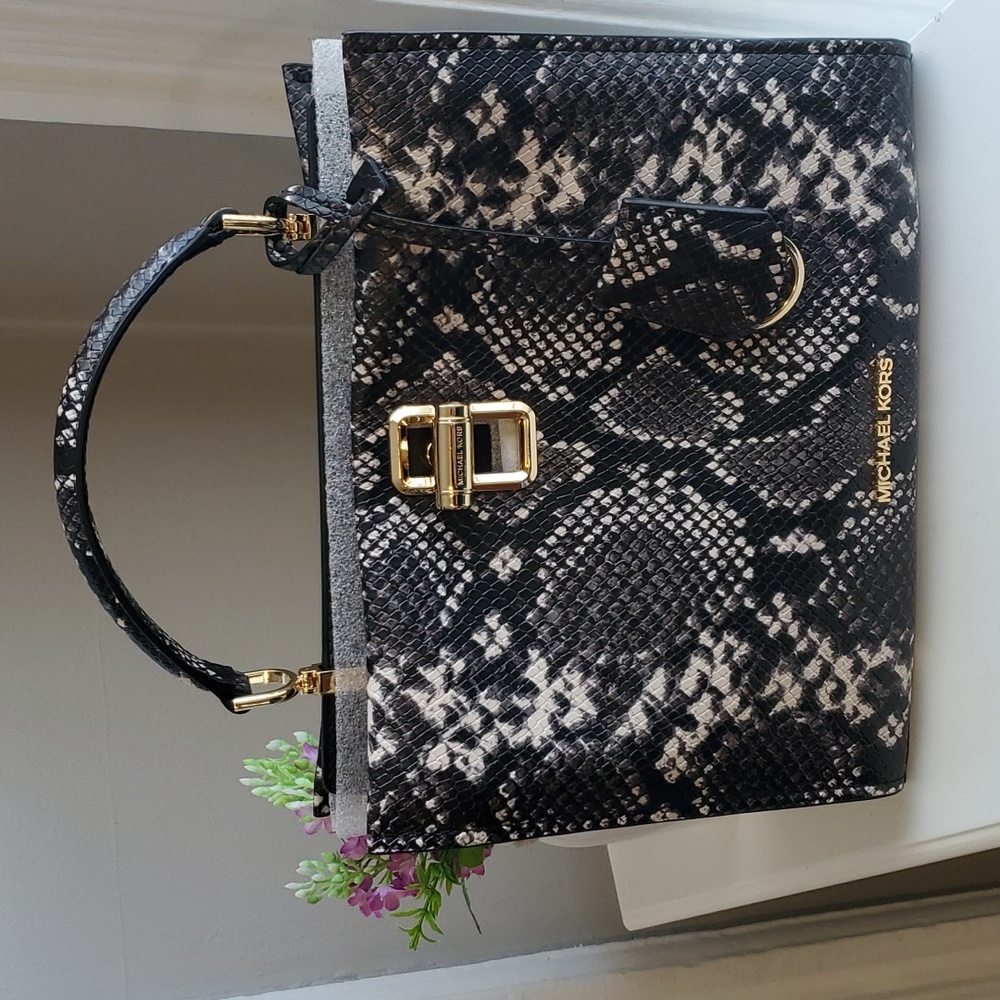 Michael Kors medium‎ top- handle satchel